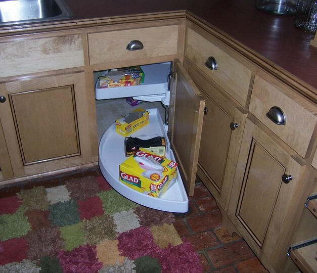 Kitchen Cabinet, Lower Lazy Susan, Corner Shelf